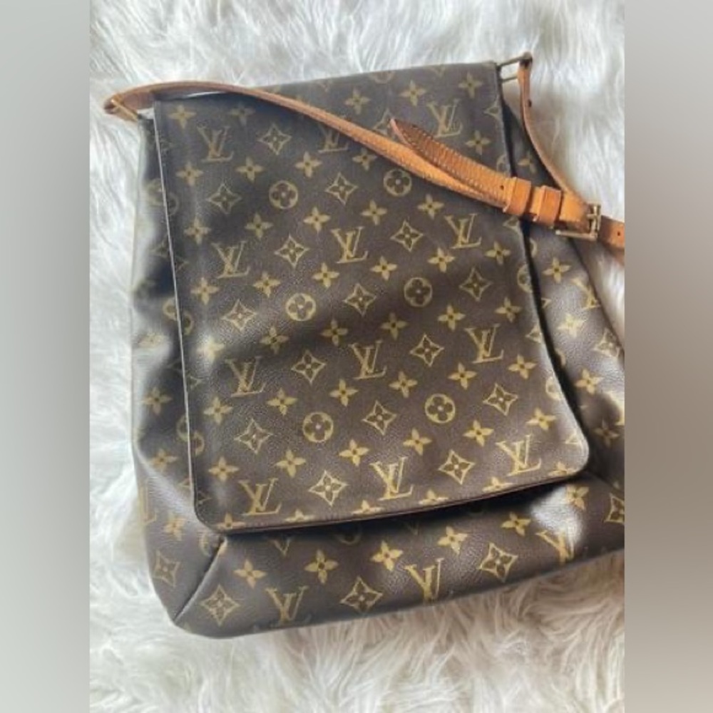 ⚜️ LV Monogram Musette Salsa ⚜️